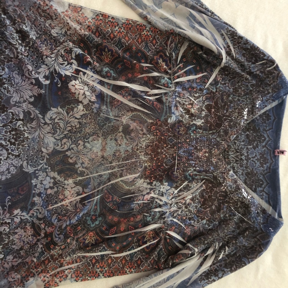 3/4 sleeve woman’s blouse